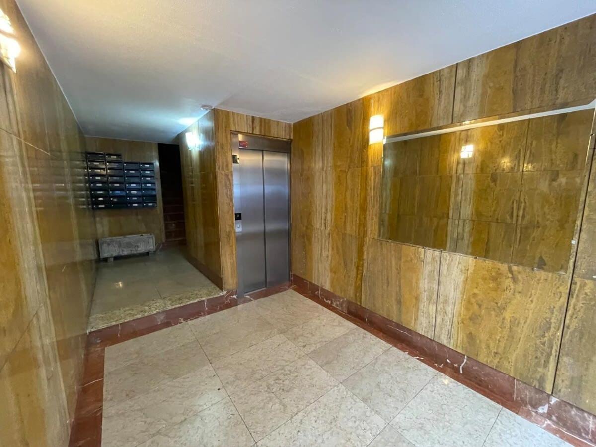 Coqueto Apartamento En El Centro De Santander Exteriör bild