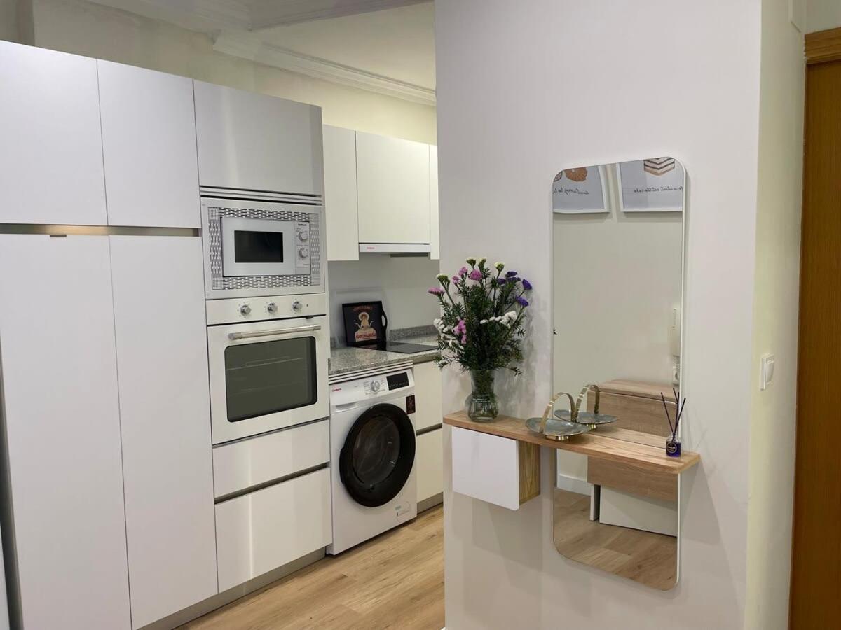 Coqueto Apartamento En El Centro De Santander Exteriör bild