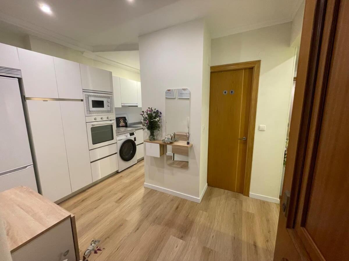 Coqueto Apartamento En El Centro De Santander Exteriör bild