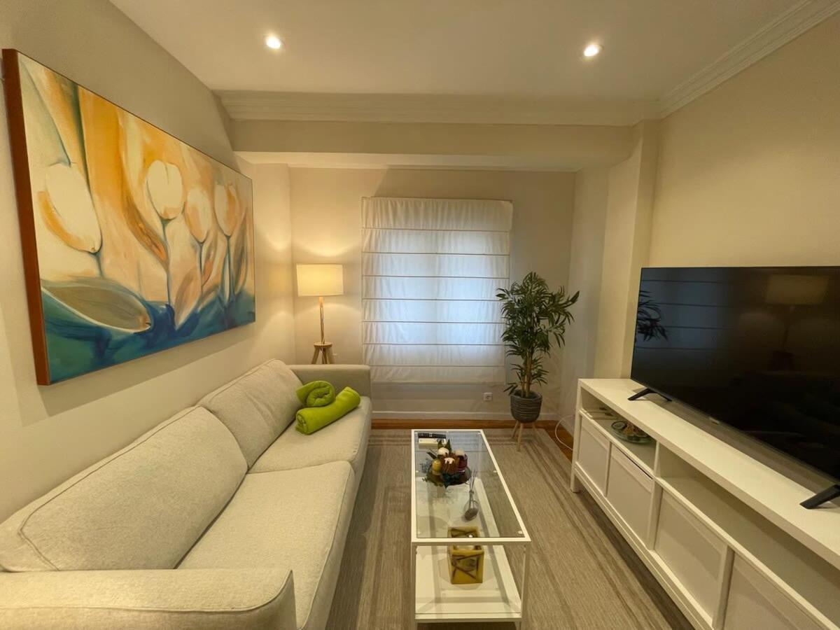 Coqueto Apartamento En El Centro De Santander Exteriör bild